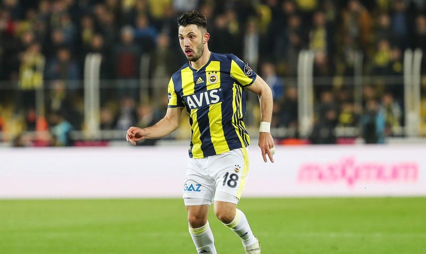 Tolgay Arslan'dan Fenerbahçe Taraftarlarını Kızdıracak Açıklamalar!
