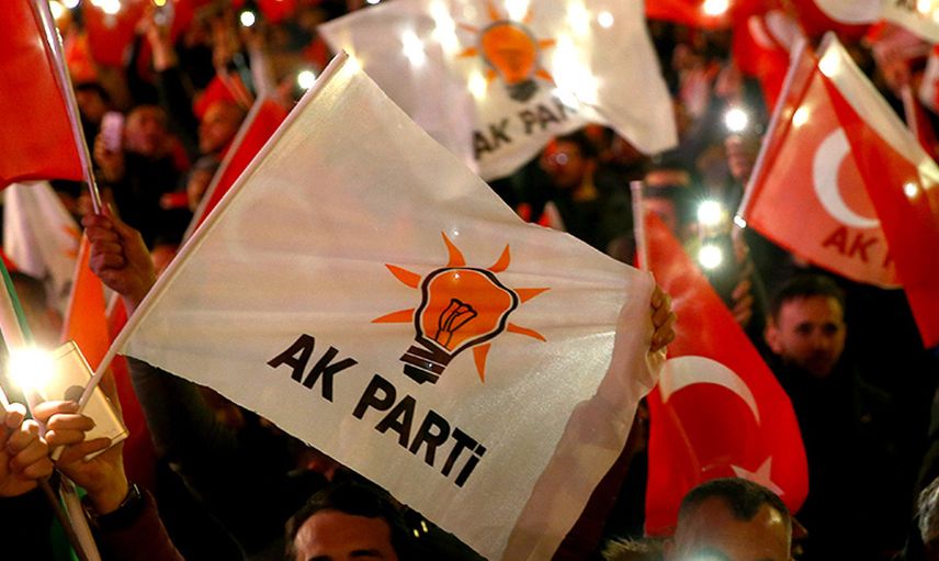 Topluca istifa ettiler: AK Parti’ye katıldılar