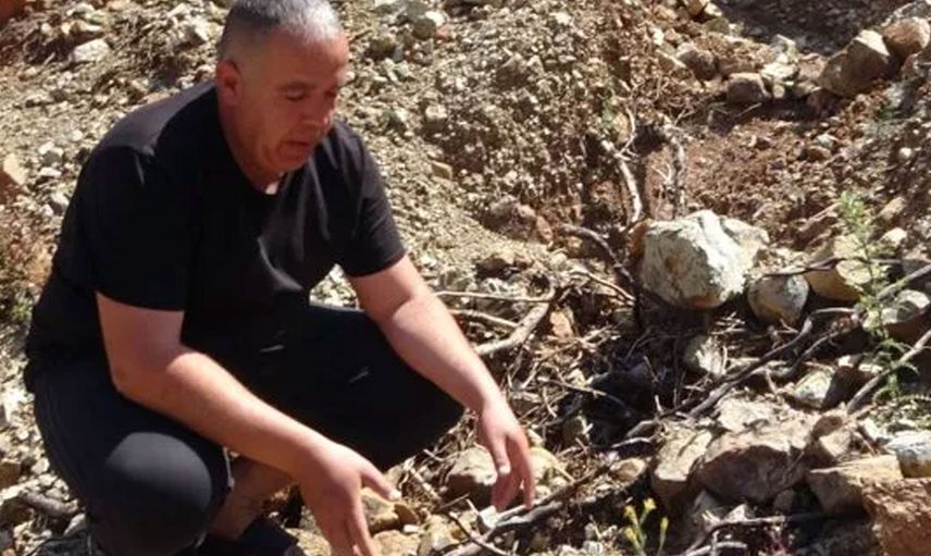 Toprağa gömülü halde bulunan 20 yıllık cüzdanın sahibi öyle bir isim çıktı ki herkes şaşkına döndü