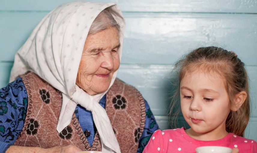 Torun sahiplerine müjde! Ödemeler başladı Torunu olanlara tam 425 TL verilecek