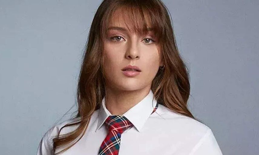 Tozluyaka Cemre kimdir? Ecem Çalhan kimdir, kaç yaşındadır? Ecem Çalhan'ın sevgilisi var mı? Ecem Çalhan hayatı ve yer aldığı projeler