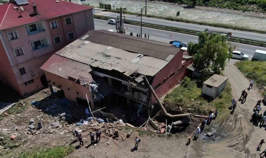 Trabzon’da buhar kazanı patladı: Ölü ve yaralılar var