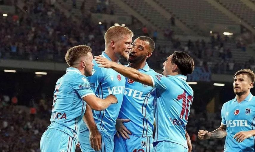 Trabzonspor Devler Ligi sahnesinde: Kopenhag Trabzonspor maçı ne zaman ve hangi kanalda? Kopenhag Trabzonspor maçı şifresiz yayınlanacak mı?