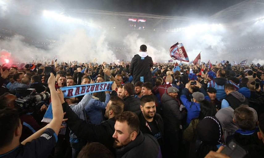 Trabzonspor şampiyonluk kutlamaları saat kaçta, hangi kanalda yayınlanacak? TS şampiyonluk kutlamaları yayın kanalı