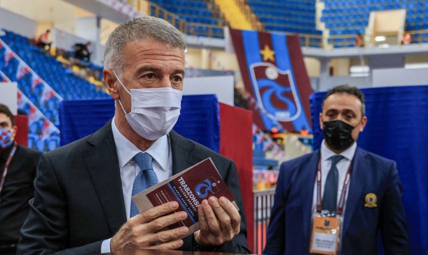 Trabzonspor'da Ahmet Ağaoğlu Yeniden Başkanlığa Seçildi