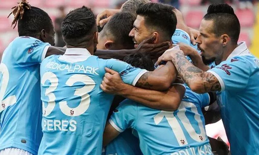 Trabzonspor'da Anastasios Bakasetas Göztepe Maçı Öncesi Sakatlandı!