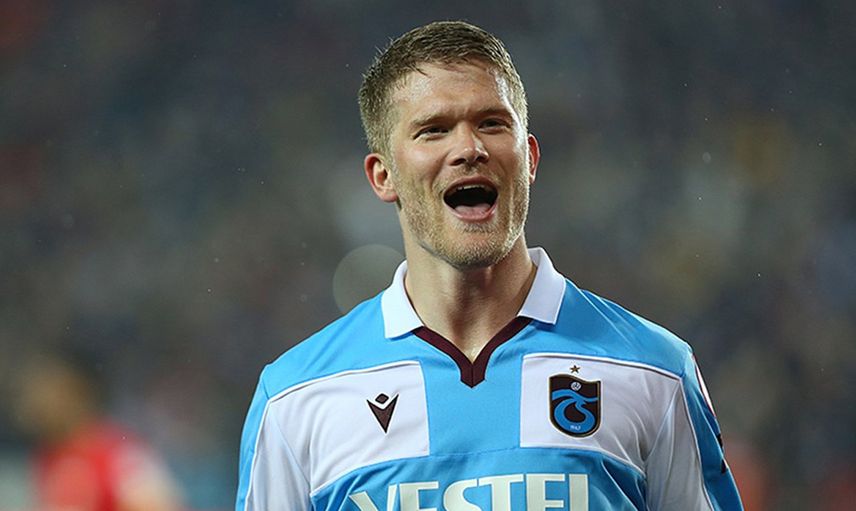 Trabzonspor'da Andreas Cornelius, bu sezonu iki kupayla kapatmak istediklerini söyledi