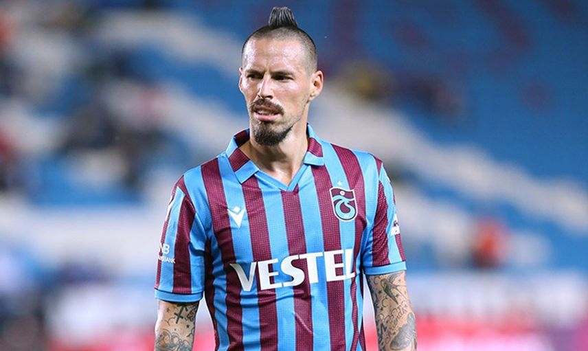 Trabzonspor'da Slovak yıldız futbolcu Marek Hamsik hakkında açıklama yapıldı!