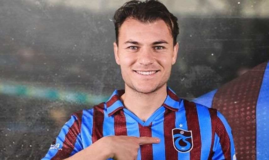 Trabzonsporlu Yusuf Erdoğan'dan İmza Töreninde Açıklamalar!