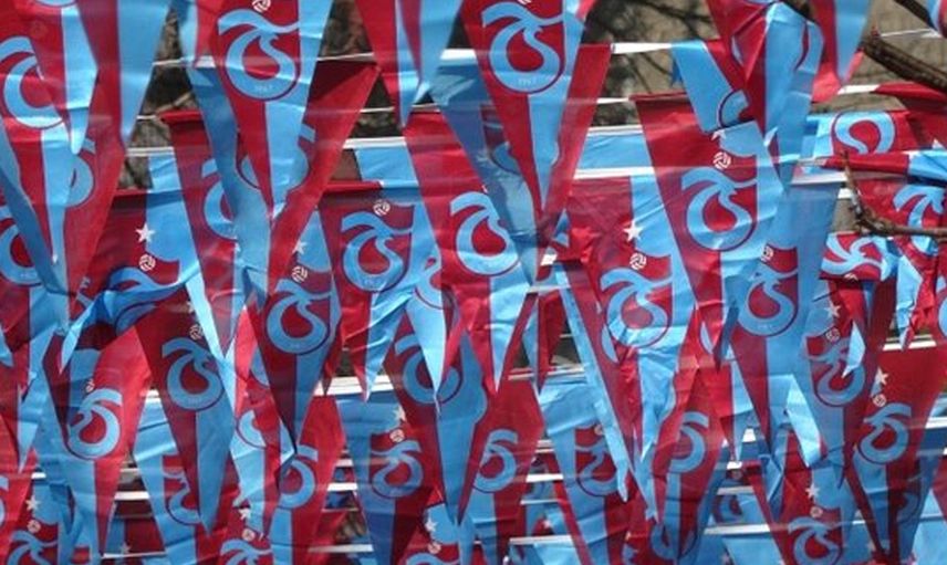 Trabzonspor'un Başarısı Nedeniyle Şehirde Şampiyonluk Hazırlıkları Başladı!
