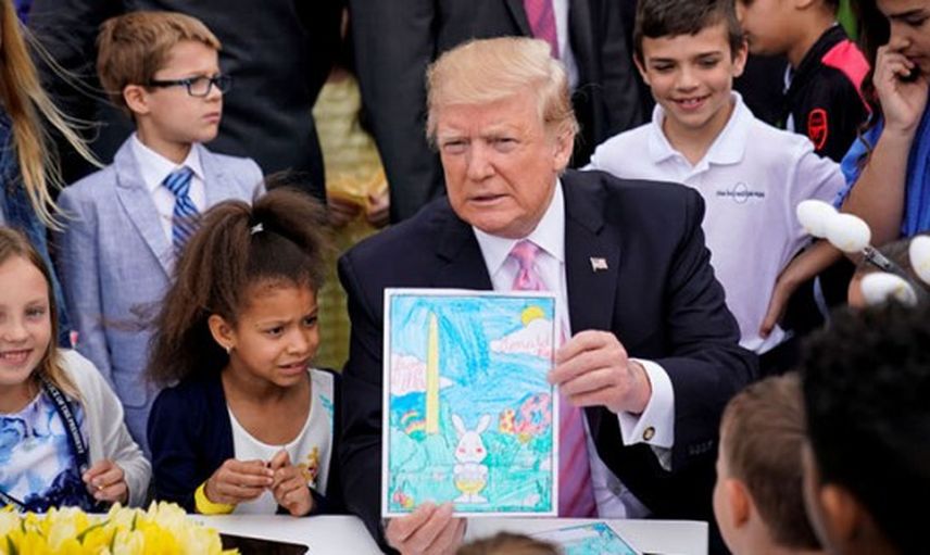 Trump, Beyaz Saray'daki Paskalya Kutlamalarına Katılan Çocuklara Meksika Duvarı'nı Anlattı