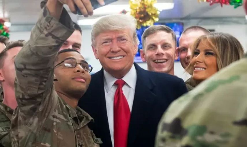 Trump, transseksüelleri ordudan atacak!