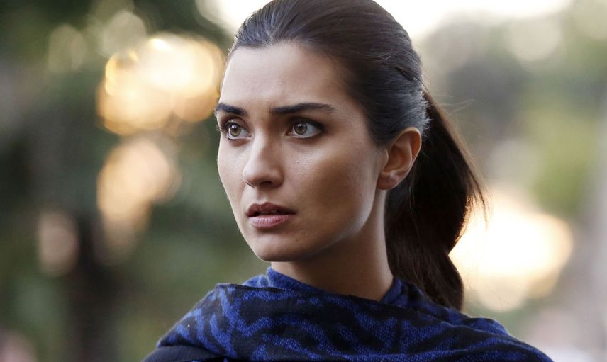 Tuba Büyüküstün’ün Acı Günü: Ölüm Haberini Sosyal Medyadan Paylaştı