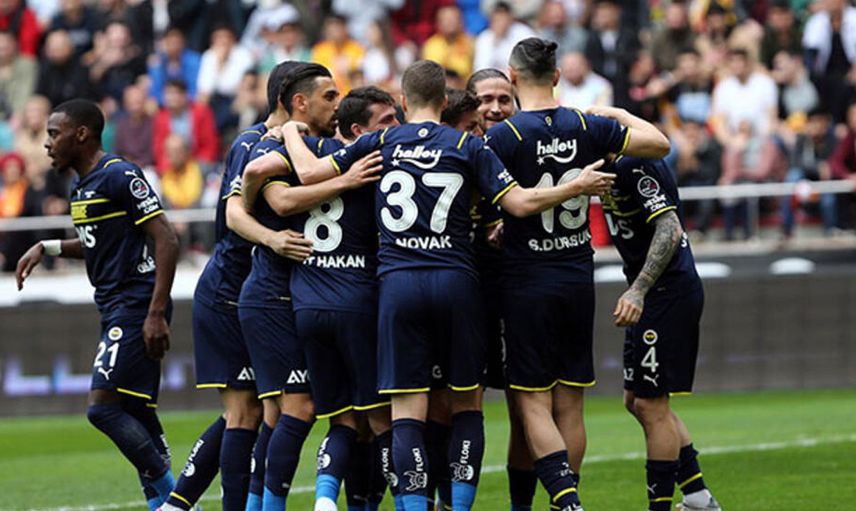 Tümer Metin, Fenerbahçeli Serdar Dursun'un futbolculuğunu hiç beğenmediğini ama takıma faydalı bir şekilde oynadığını söyledi