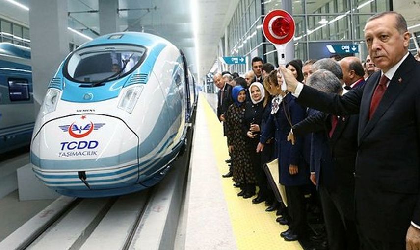 Türkiye Demir Ağlarla Örülüyor! Milli Elektrikli Vagon Yolda
