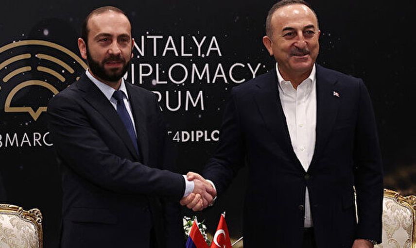 Türkiye-Ermenistan ilişkileri normalleşiyor, iki dışişleri bakanı Antalya'da bir araya geldi!