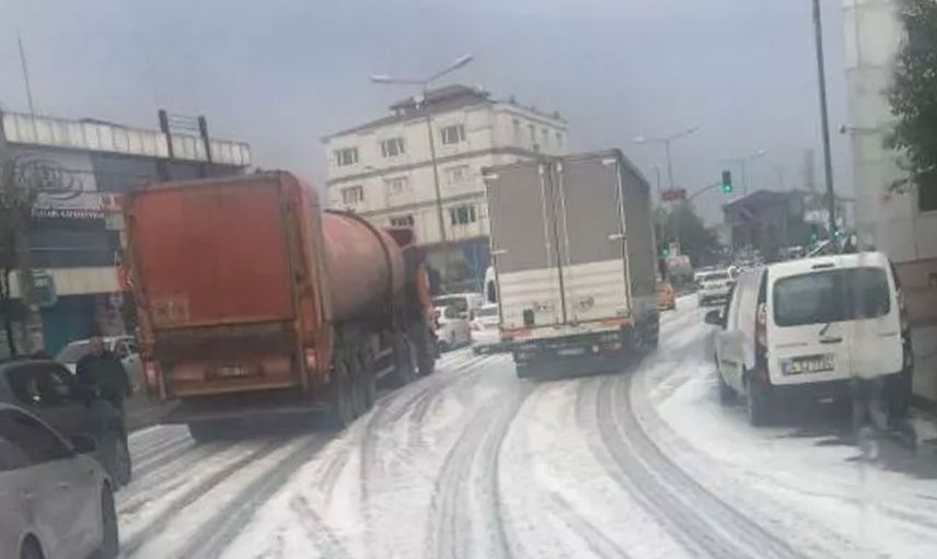 Tuzla’da Yağmur Sonrası Ortaya Çıkan Görüntü Paniğe Neden Oldu