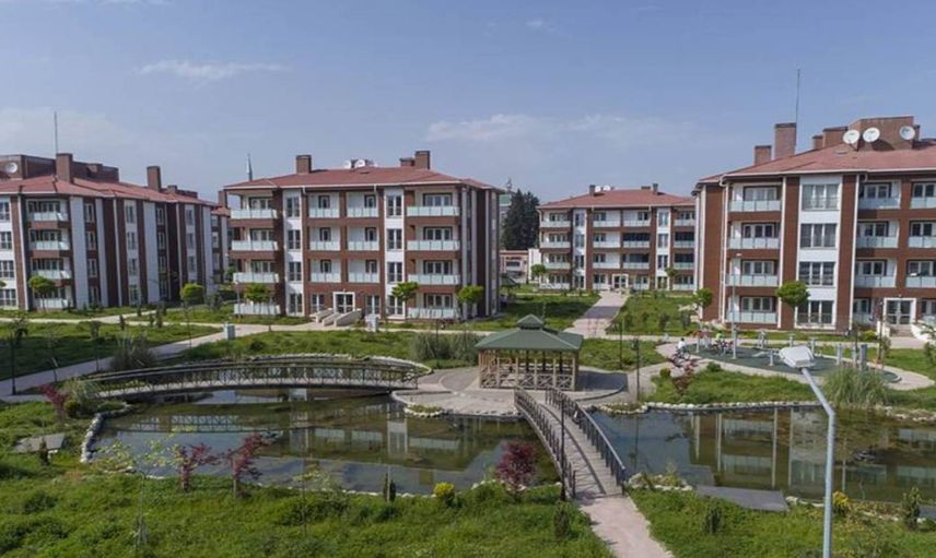 Ucuz konut sahibi olmak isteyenler dikkat: TOKİ projelerine başvurular başladı! T.C. kimlik numarasının son rakamı önemli