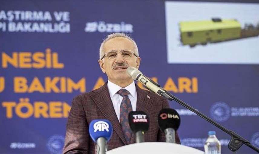 Ulaştırma Bakanı Uraloğlu açıkladı; EMEKLİLER BAYRAM ETTİ! %10 İNDİRİM FIRSATI BAŞLADI