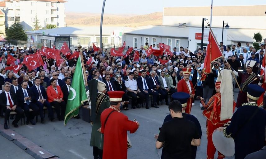 Ulaştırma ve Altyapı Bakanı Uraloğlu'ndan Kırşehir'de Açıklamalar