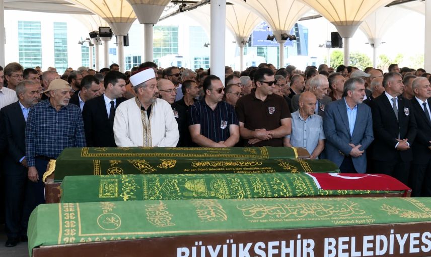 Ülkü Ocakları'nın acı günü! Arın, Ankara'da son yolculuğuna uğurlandı