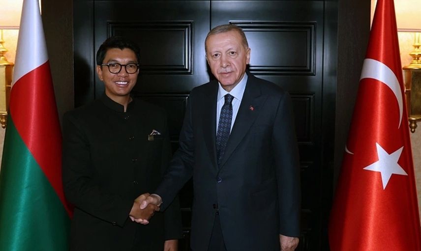 Uluslararası ekonomide büyük hamle: Cumhurbaşkanı Erdoğan, Madagaskar Cumhurbaşkanı ile iş birliği alanlarını ele aldı