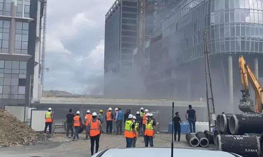 Ümraniye Finans Merkezinde korkutan yangın