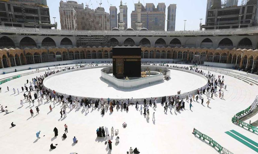 Umre ziyaretleri bu yıl başlıyor mu? Suudi Arabistan PCR testi, aşı ve karantina şartını tamamen kaldırdı