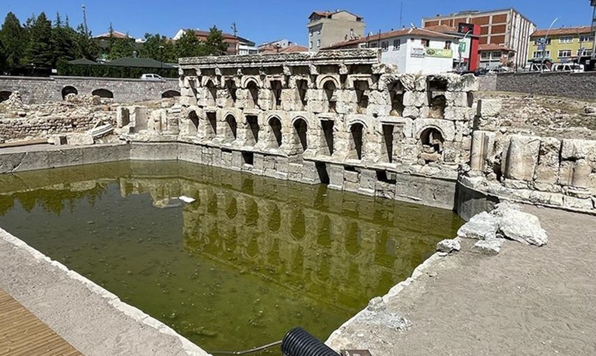 UNESCO Dünya Mirası Geçici Listesi’nde bulunan Yozgat’taki tarihi Roma hamamı 15 Ağustos’ta turizme açılacak
