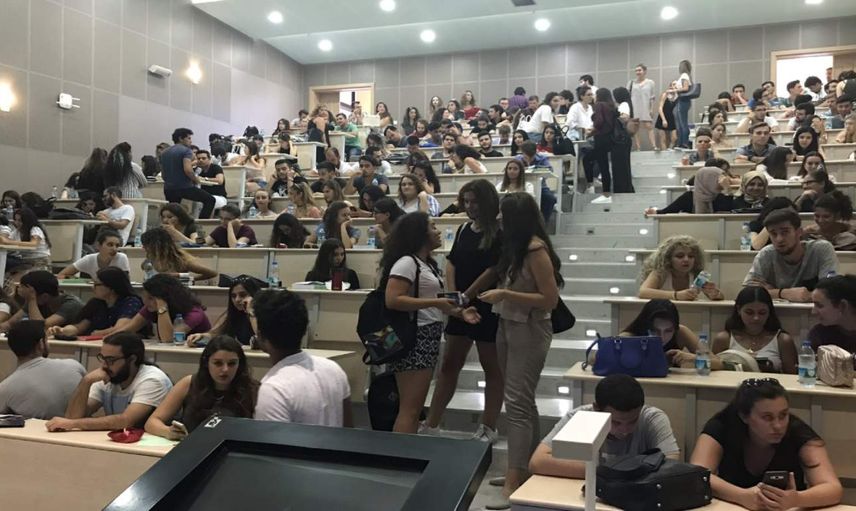 Üniversiteler Nisan’da açılacak mı, ne zaman açılacak? Üniversiteleri Nisanın kaçında açılacak?