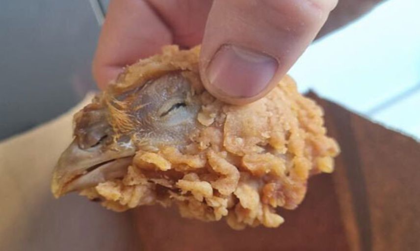 Ünlü Fast Food Zincirinde Mide Bulandıran Olay
