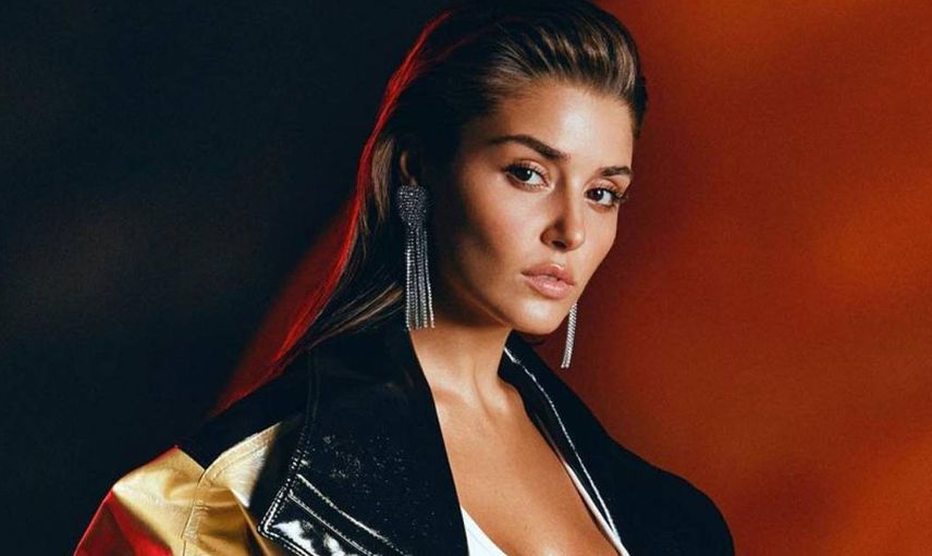 Ünlü Oyuncu Hande Erçel Sevgilisi Kerem Bürsin’le Geçirdiği Zor Günlerden İlk Kez Bahsetti!