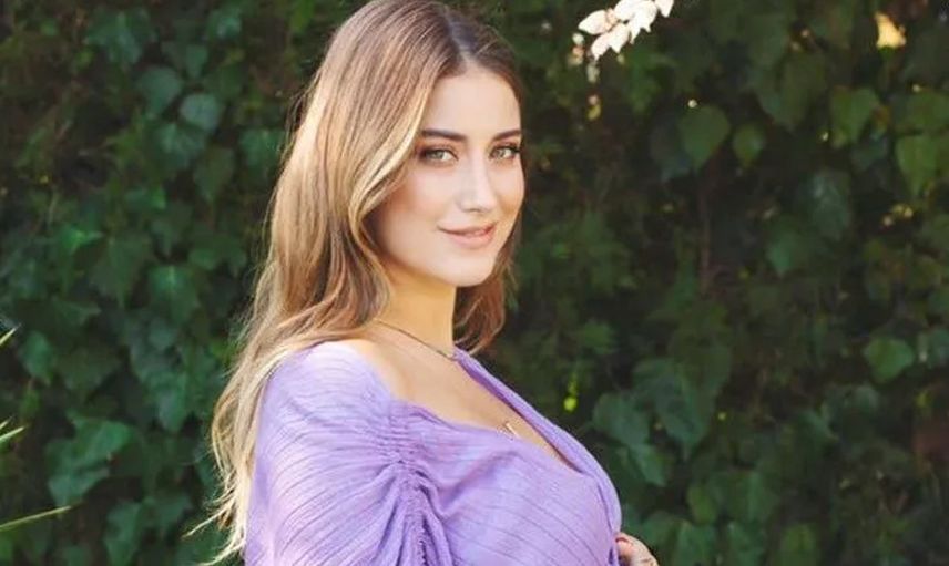 Ünlü oyuncu Hazal Kaya bir çocuk daha istediğini söyleyerek oğlu Fikret Ali'ye kardeş ışığını yaktı