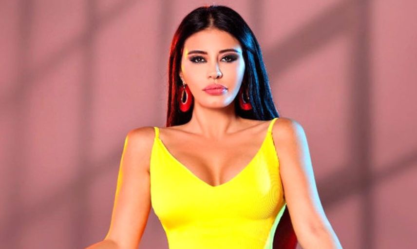 Ünlü Şarkıcı Ebru Polat Açıkladı: 12 saatte 40 bin TL Kazanıyorum