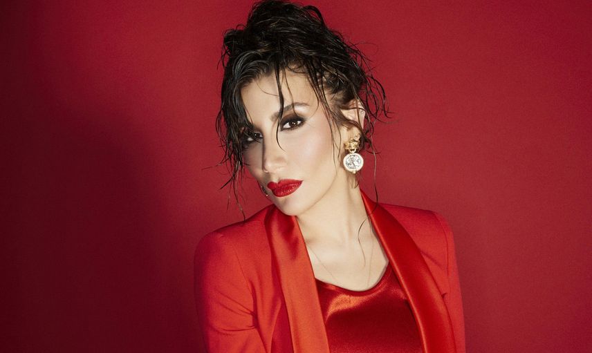 Ünlü Şarkıcı İrem Derici Aldatıldım Dediği Cem Belevi’yle Yeniden Aşka Yelken Açtı!
