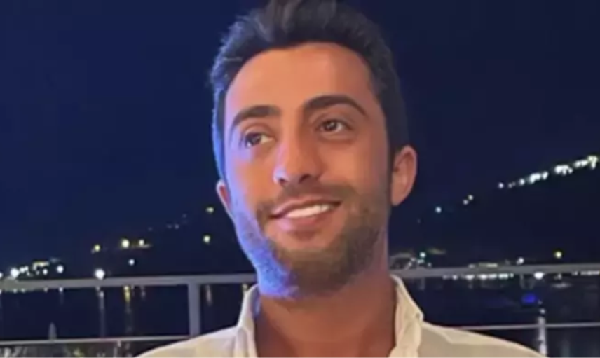 Ünlü şarkıcının 42 yaşındaki kardeşi evinde ölü bulundu