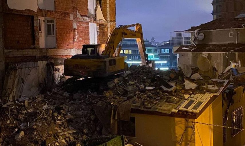 Üsküdar’da Patlama Yaşanan Bina'ya Ait Yeni Görüntüler Geldi!