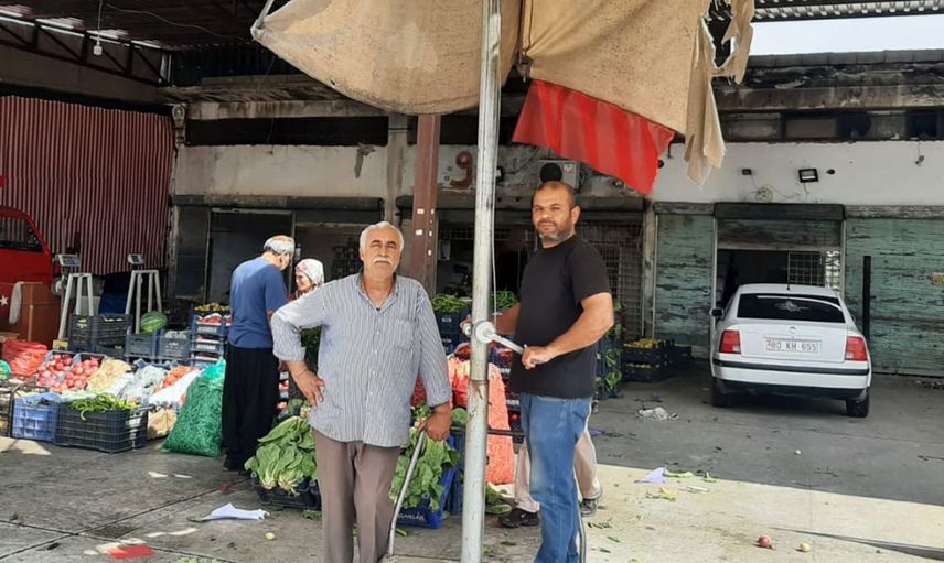 Şemsiye ile uçan ve sosyal medyada gündem olan adam uzay yolculuğuna aday oldu!