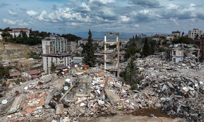 Uzman isimden deprem bölgesine uyarı: Tüm bölge aktif fay sistemlerinin etkisinde