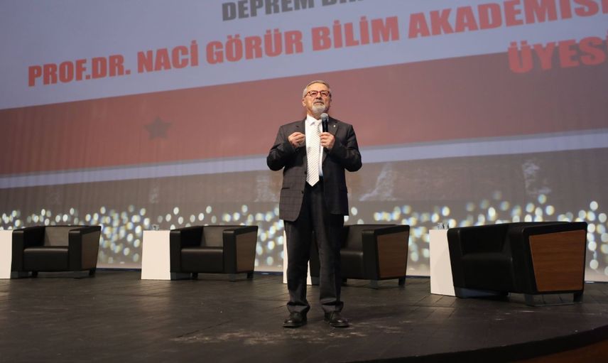 Uzman isimden dikkat çeken deprem açıklaması: ‘Biterse, hepimiz biteriz’