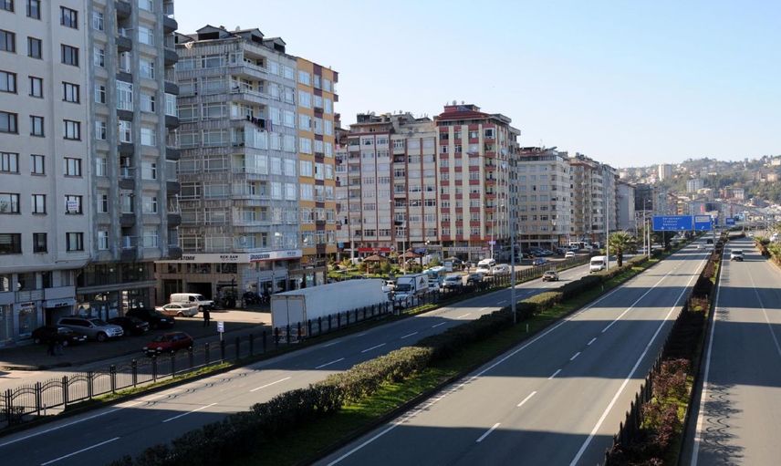 Uzman isimden Doğu Karadeniz için deprem uyarısı: ‘3 tane fayın ortasında bulunuyor’