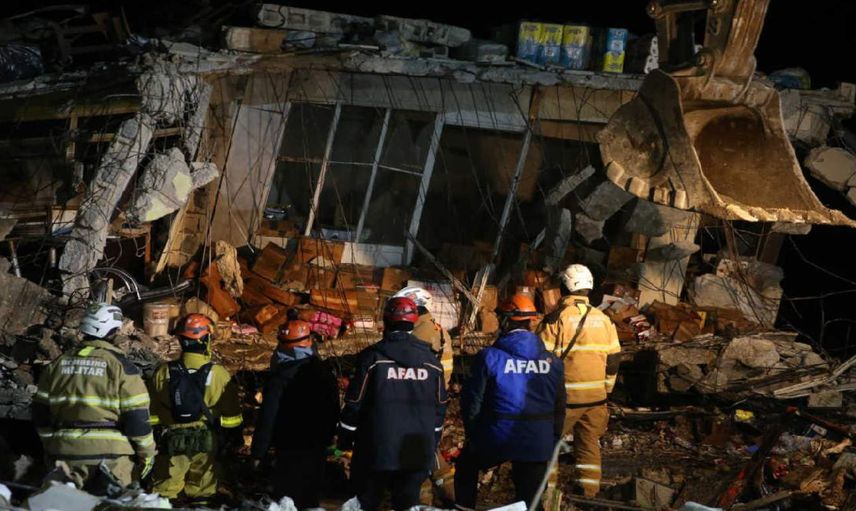 Uzmanlardan endişe veren uyarı: Bir deprem daha olabilir