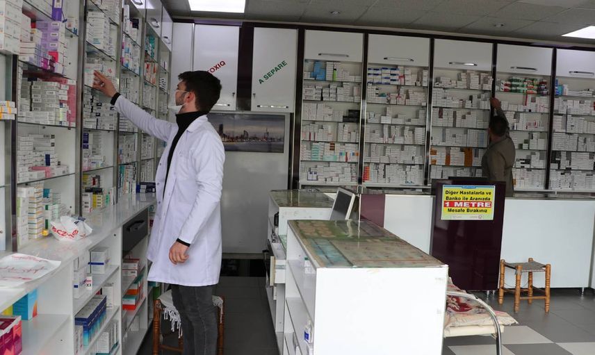 Uzmanlardan sürekli ağrı kesici kullananlara uyarı: Vücutta tahribata yol açıyor