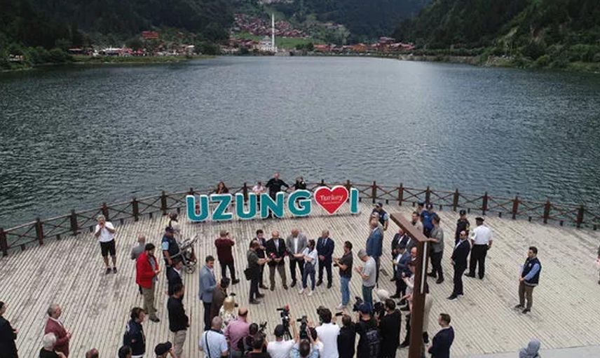 Uzungöl'deki Arapça tabelalar sosyal medyada viral olmuştu! Trabzon Valisi'nden açıklama geldi 'En ufak bir sıkıntı yok'