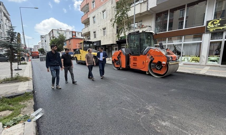 Vali Ziya Polat, Cumhuriyet Caddesi’ndeki yol çalışmalarını yerinde inceledi