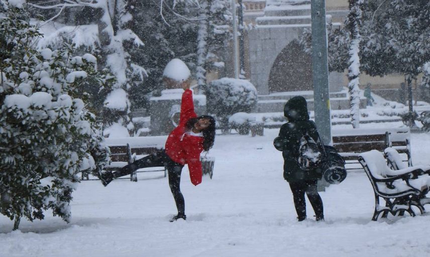 Valilikler üst üste açıklama yaptı: 4 ilde okullara kar tatili