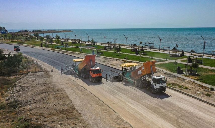 Van Gölü Sahil Yolu 3. Etap Çalışmalarında İlerleme Kaydedildi