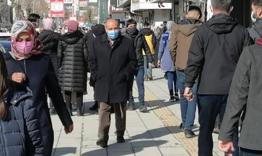 Van’da Sokağa Çıkma Sevinci