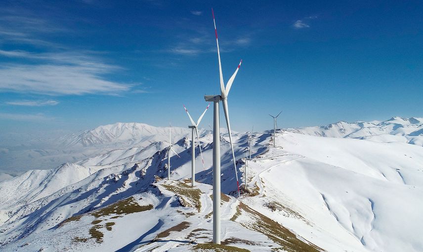 Van'da bulunan rüzgar enerjisi santralinde 50 bin haneye elektrik üretiliyor