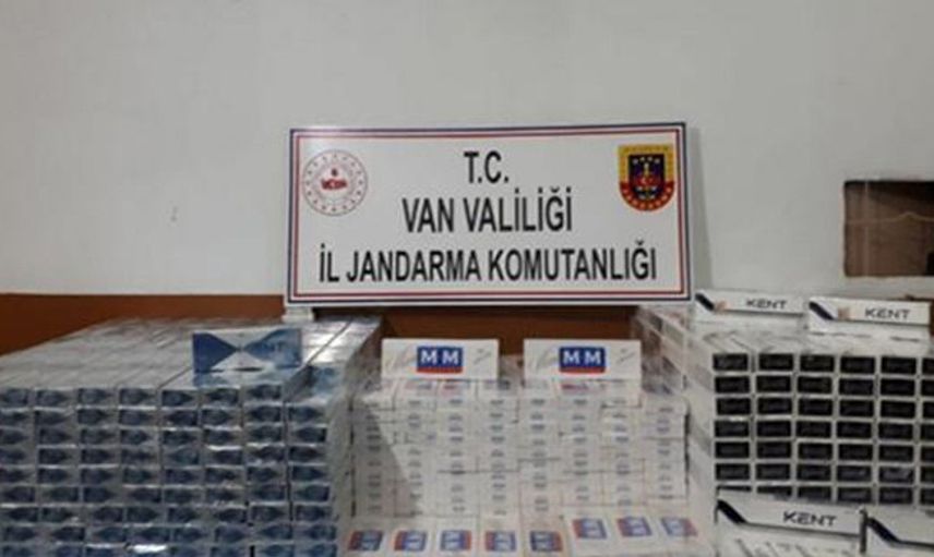 Van'da Binlerce Paket Kaçak Sigara Ele Geçirildi